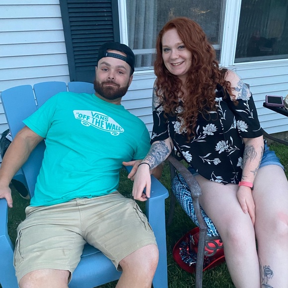 Meet your Posher, Nicole - Picture 1 of 1